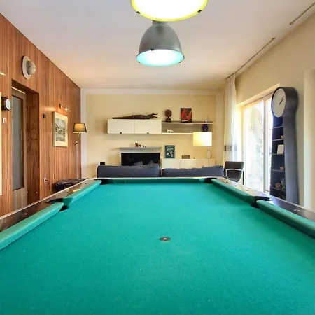 Lovely Pjacal Ii With Pool In Pula