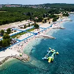 Lovely Pjacal Ii With Pool In * Pula