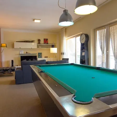 Lovely Pjacal Ii With Pool In Apartmán