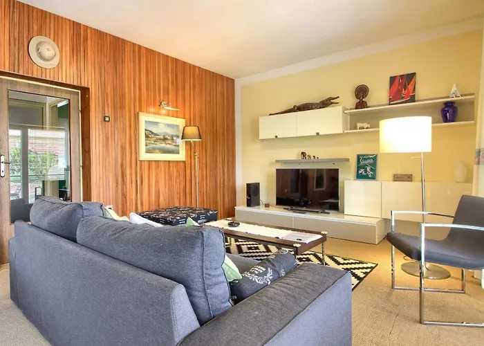 Lovely Pjacal Ii With Pool In * Пула