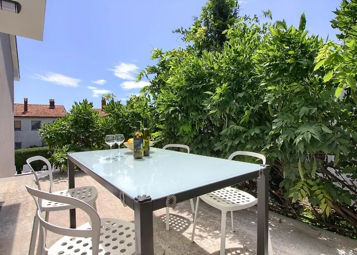 Апартаменты Lovely Pjacal Ii With Pool In *