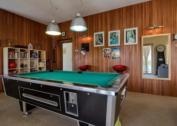 Апартаменты Lovely Pjacal Ii With Pool In *