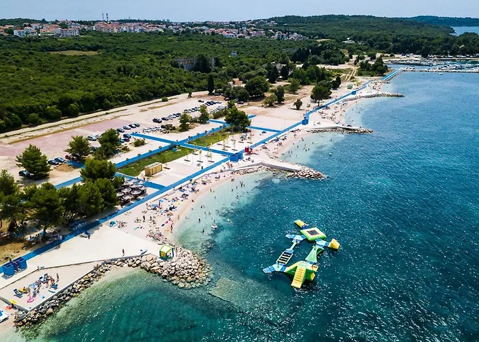 Lovely Pjacal Ii With Pool In * Пула